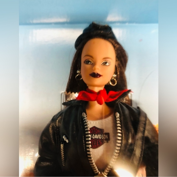 1998 Collector Barbie representing Harley Davidson*FINAL - Picture 3 of 3